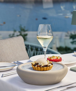 Thalatta Fine Dining Restaurant餐厅图片