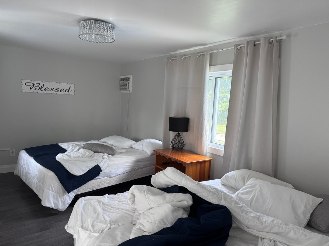 Lakeview Motel & Cottages主图