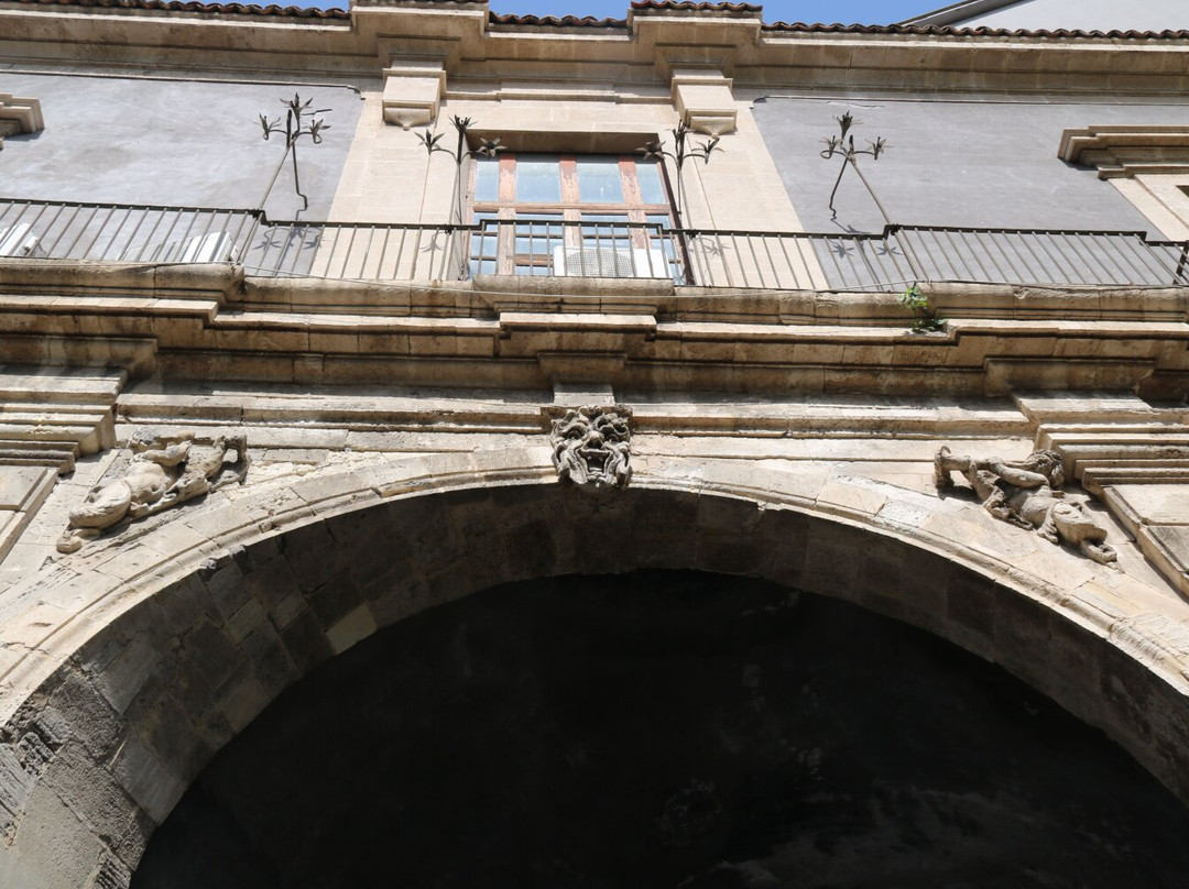 Porta Uzeda-卡塔尼亚必去景点