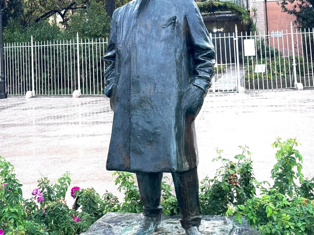 Monumento A Giacomo Puccini景点图片