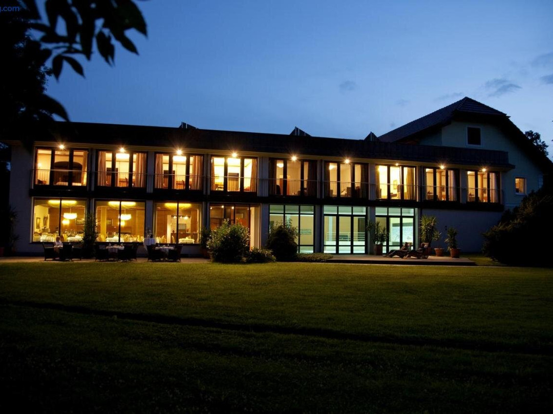 Pasching酒店住宿-Hotel Alhartinger Hof
