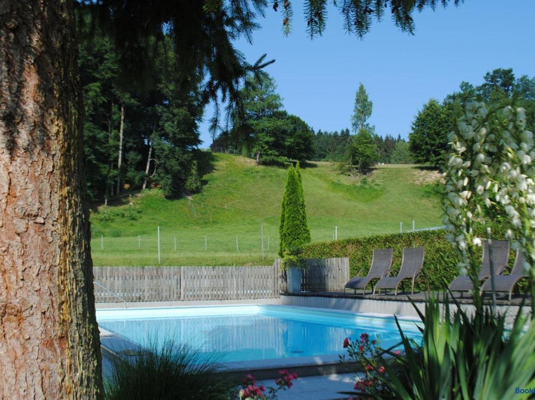 斯特拉斯因阿特古奥酒店住宿-Hotel Schneeweiss