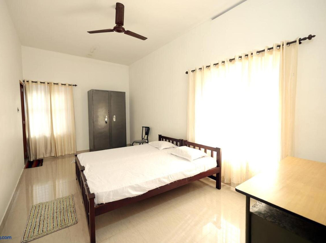 Daffodil Rooms - Non AC