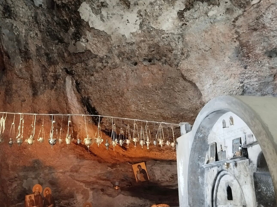 Mega Spileo Monastery-Kato Zachlorou必去景点