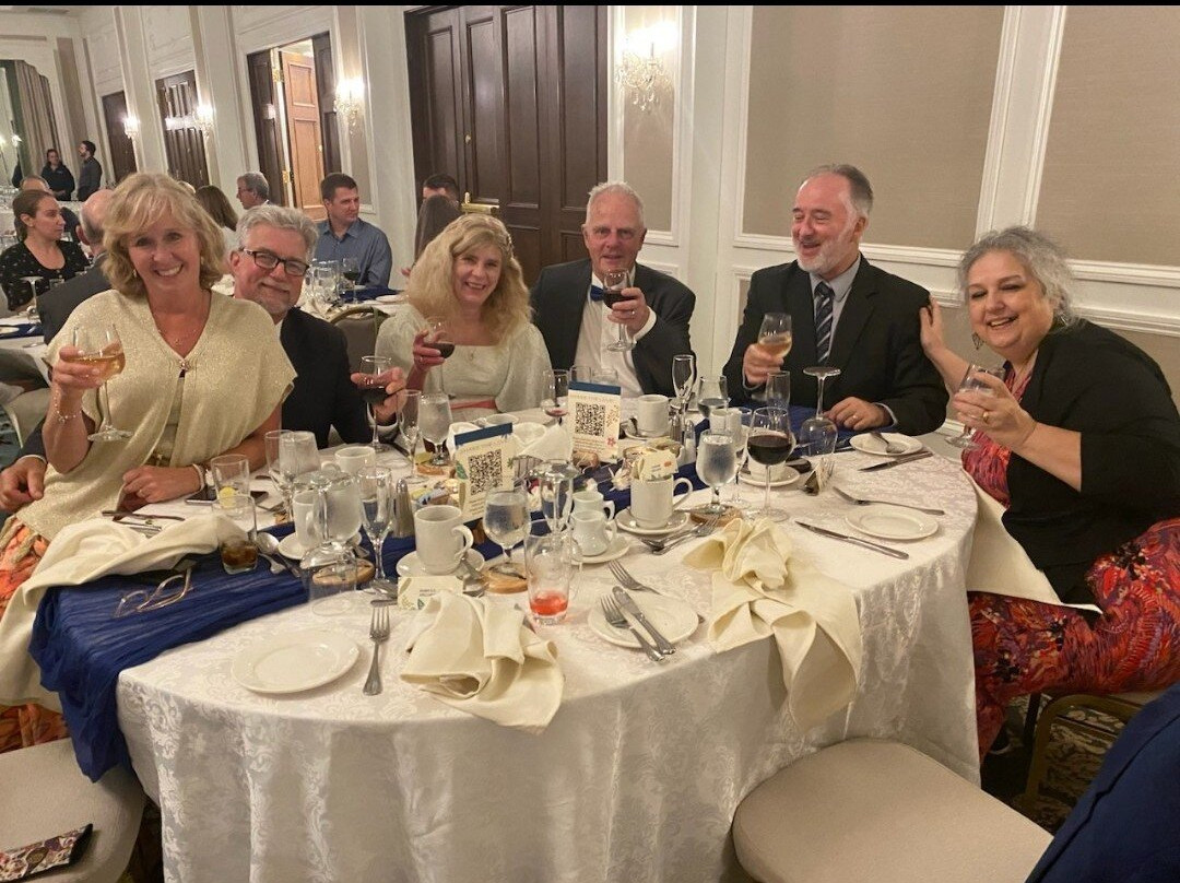 尼尔森勋爵酒店及套房主图