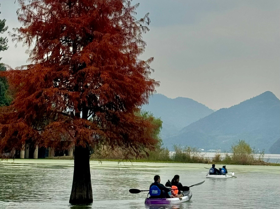 青山湖景点图片