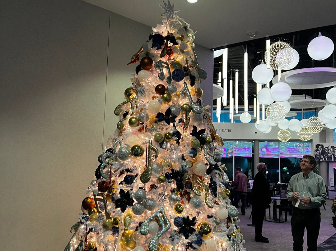 Ruth Eckerd Hall-克利尔沃特必去景点