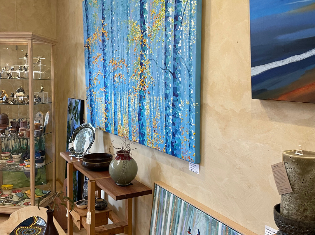 Town & Country Gallery-Yarragon必去景点