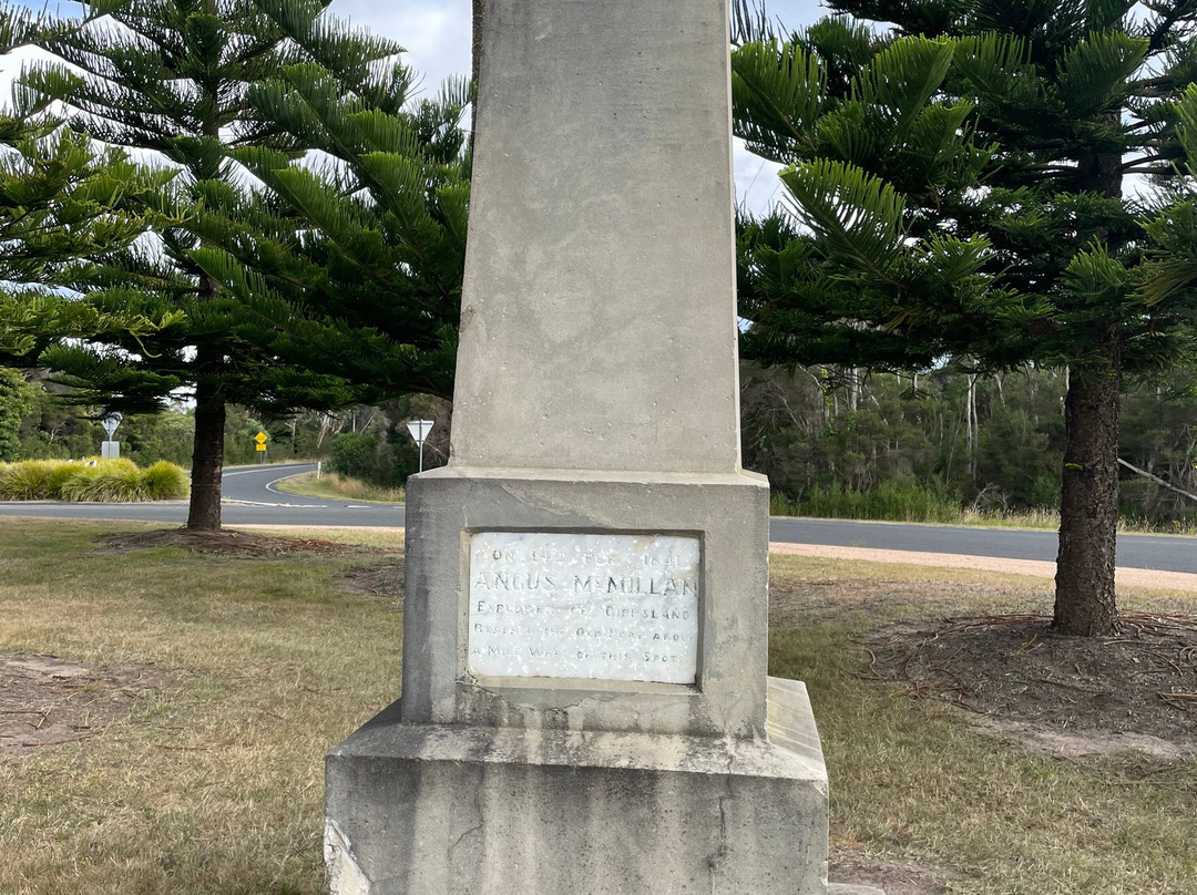 Angus Mc Millan Memorial-Port Albert必去景点