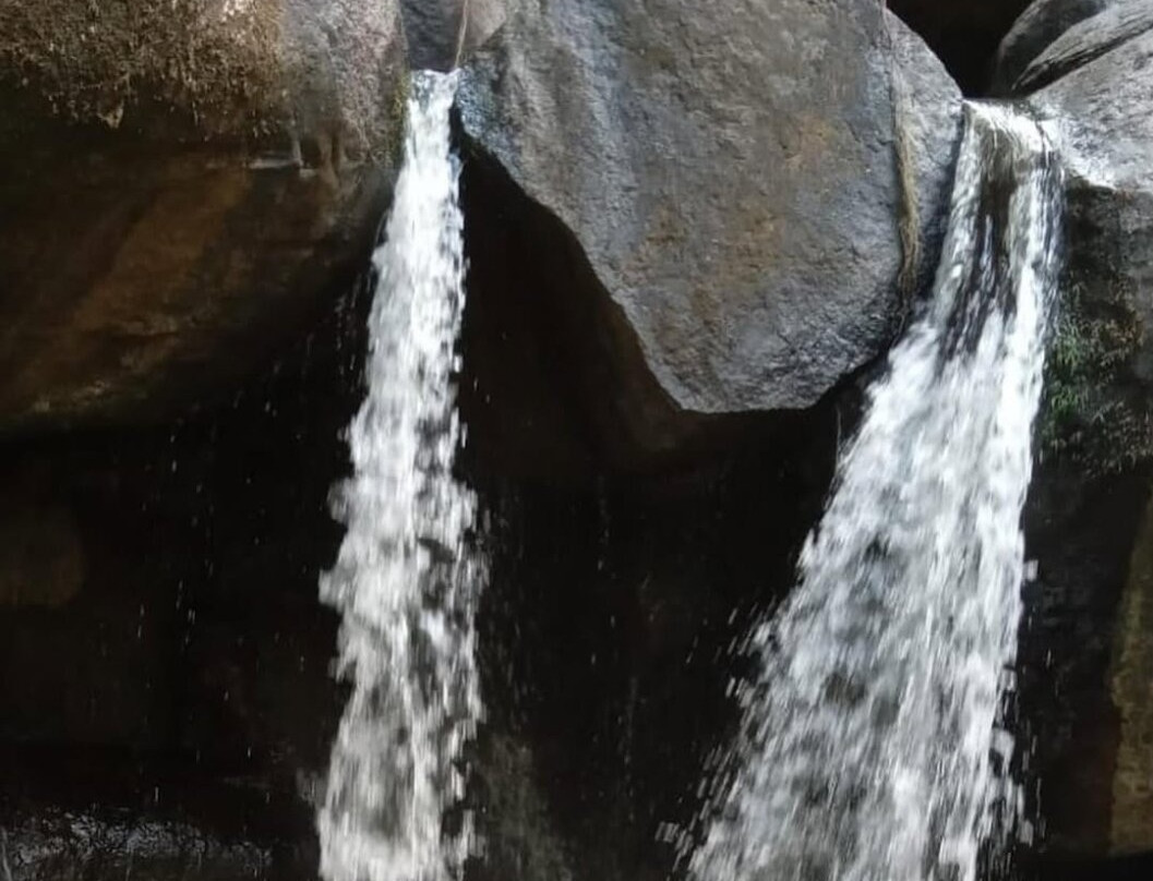 Kumu Falls景点图片