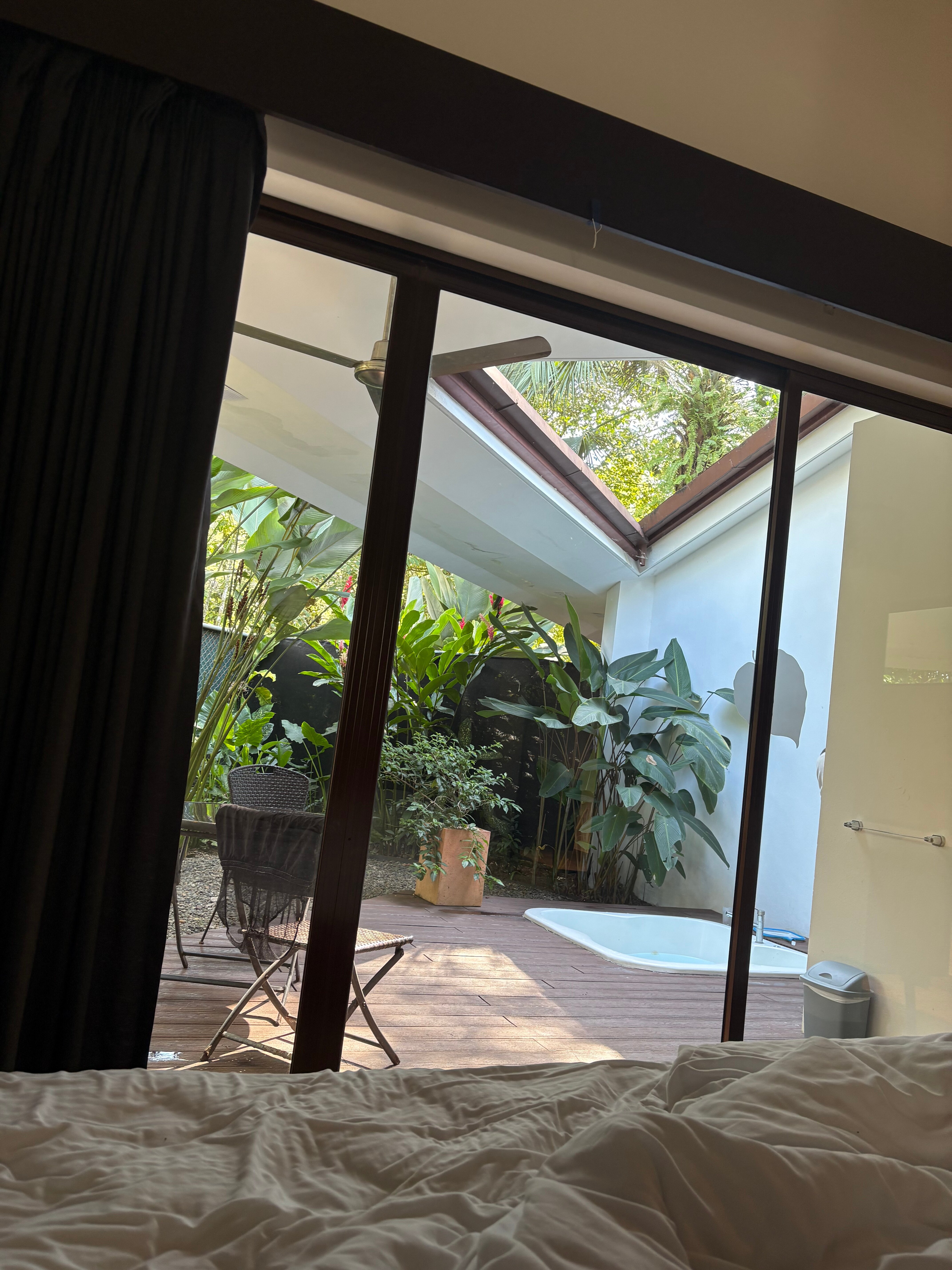 Pumilio Mountain & Ocean Hotel-官方