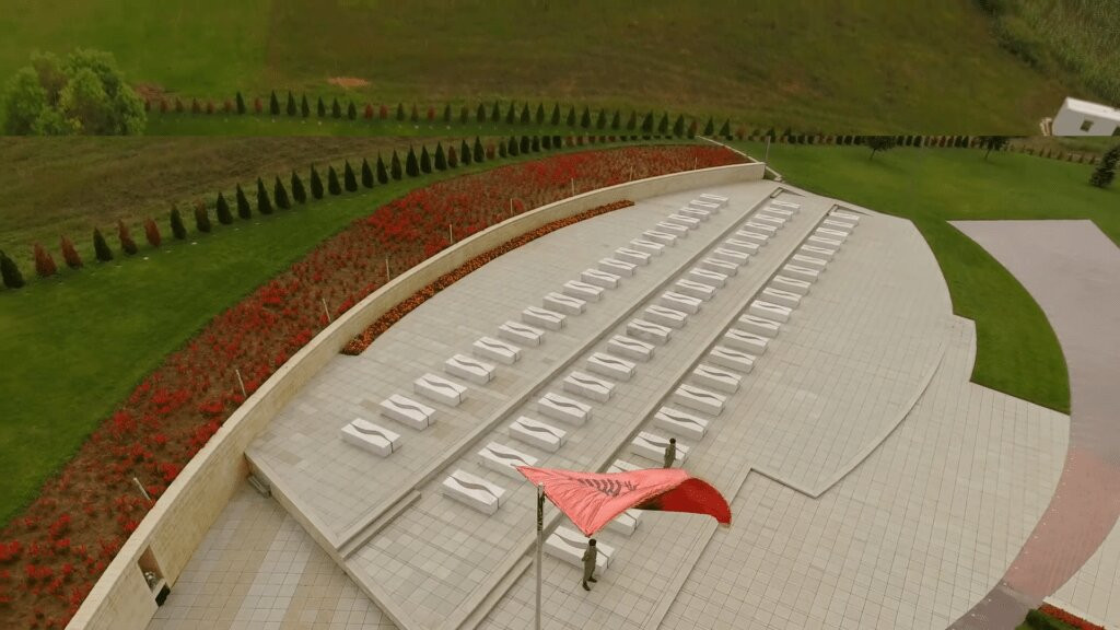 Adem Jashari Memorial Complex-Prekaz必去景点