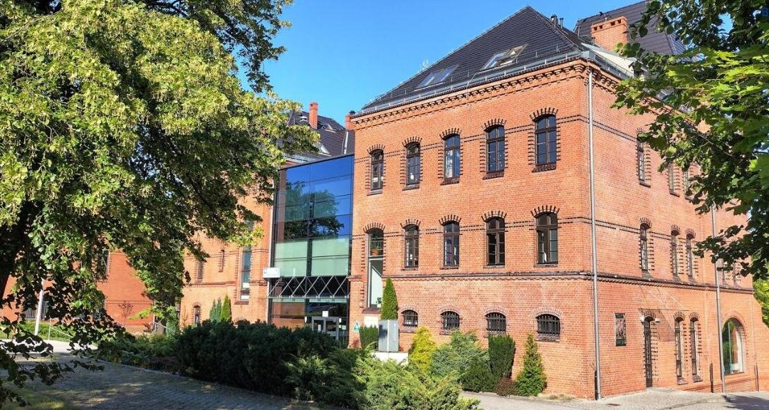 Szkolne Schronisko Młodzieżowe Dąbrówka