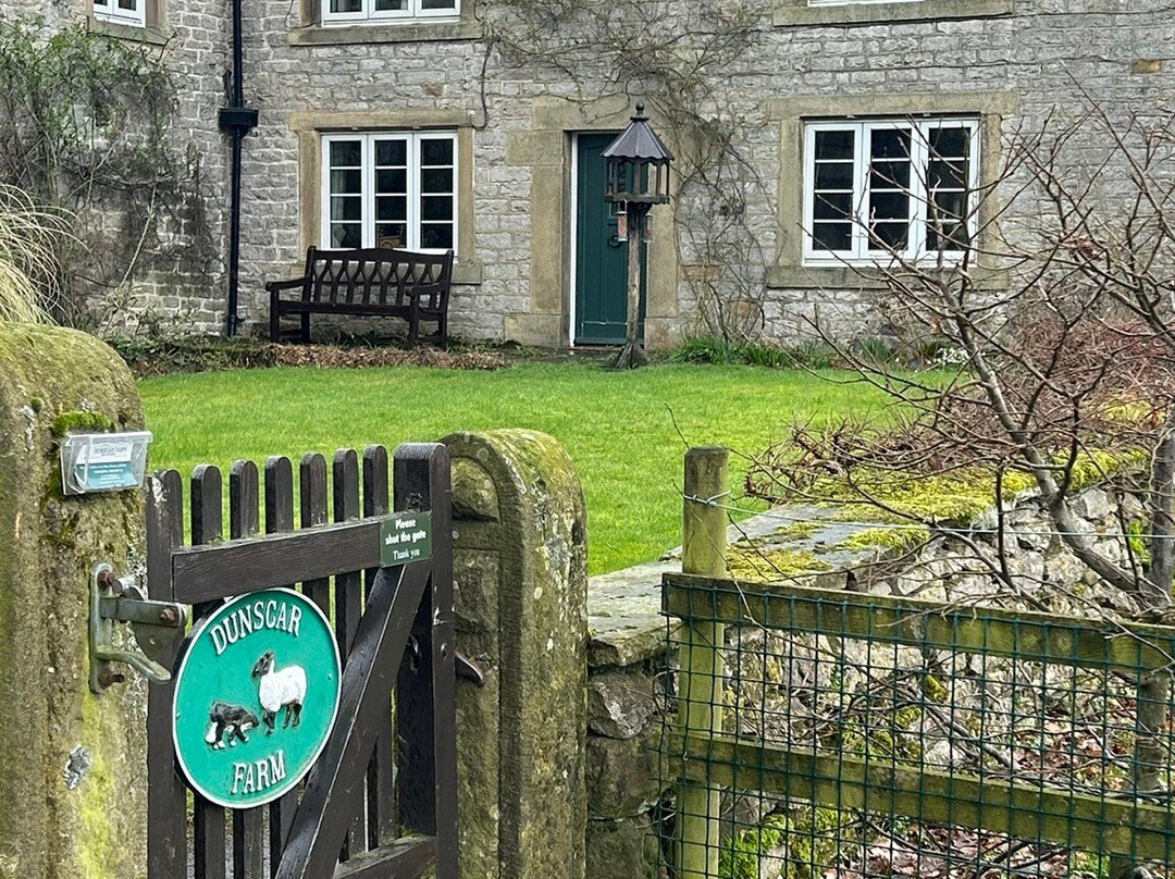 Dunscar Farm Bed & Breakfast主图
