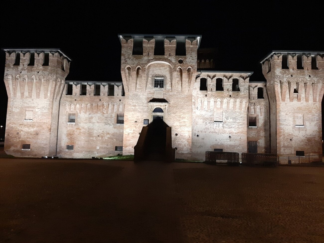 Antica Rocca di Cento景点图片