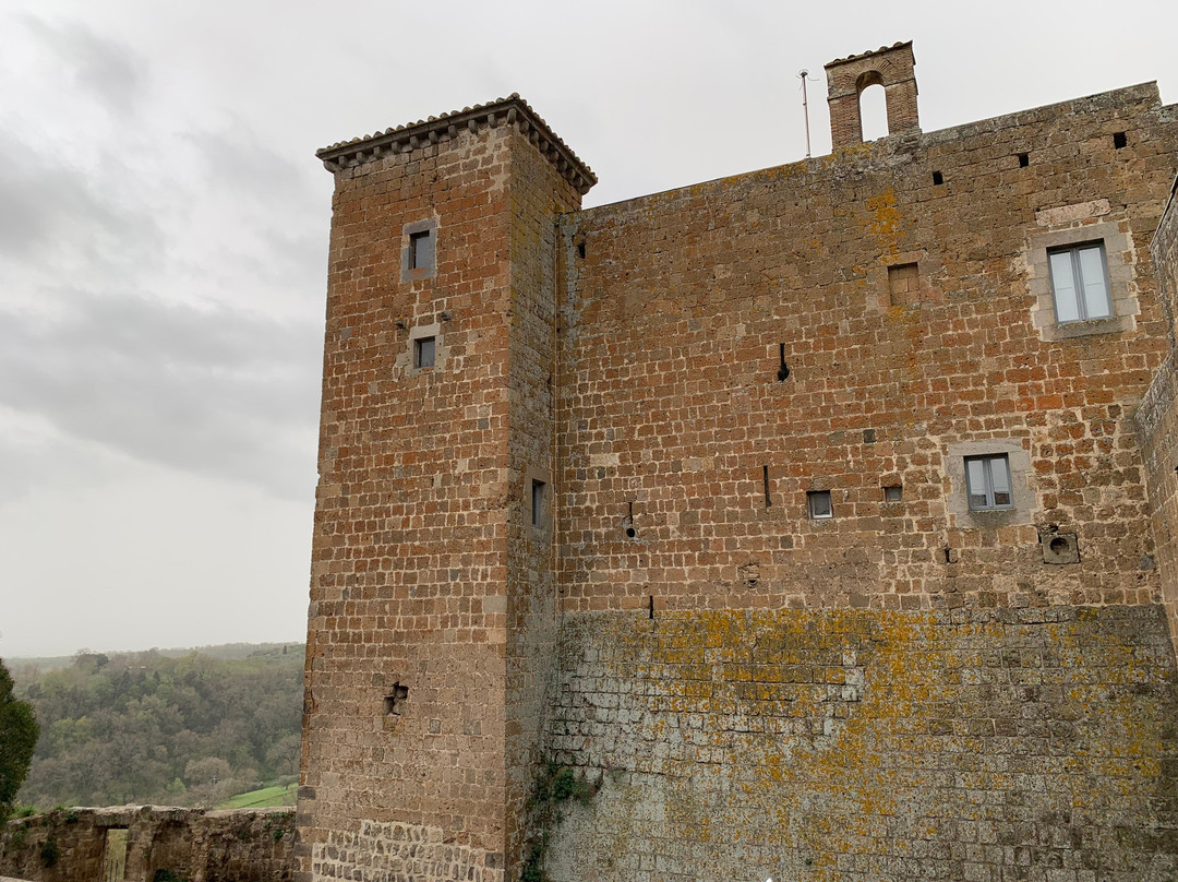 Castello Orsini景点图片