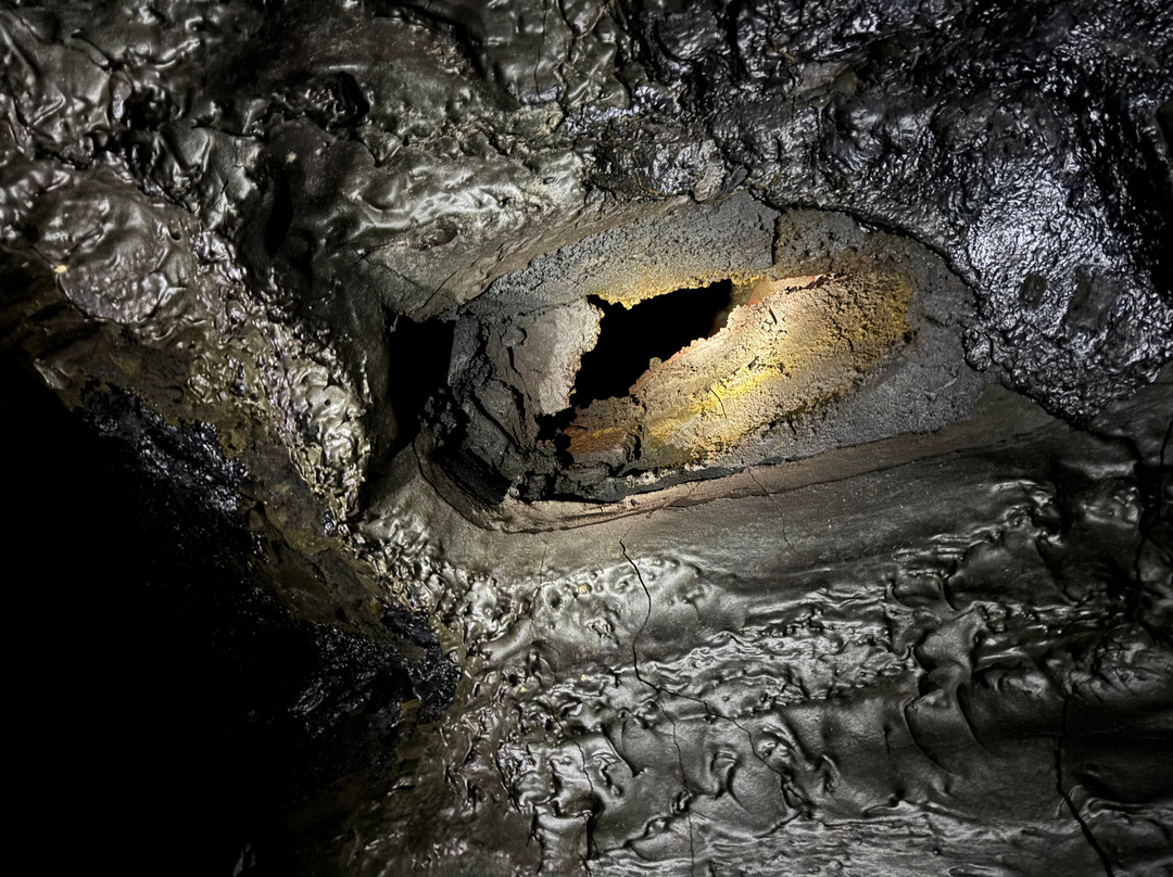Kazumura Cave Tours-希洛必去景点
