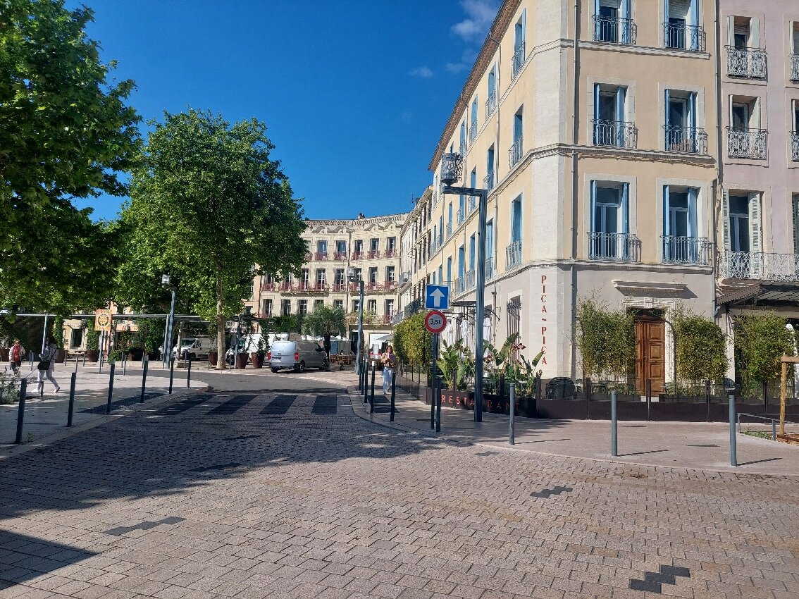 Hôtel Café Xix***-官方