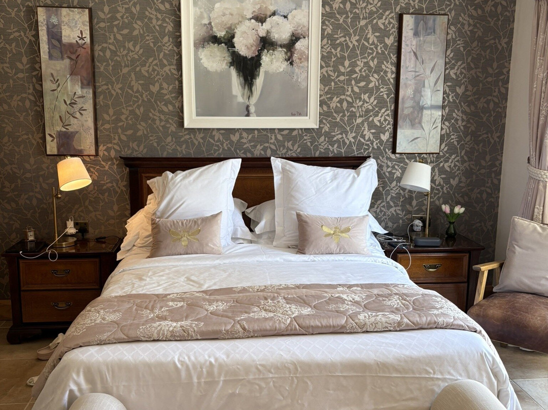 Crowfield Country House主图