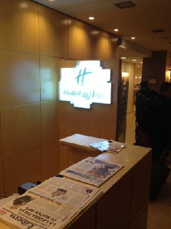 米兰加里波底门车站假日酒店主图