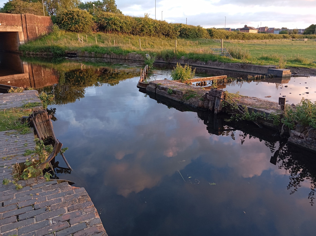 Norbury Wharf Limited景点图片