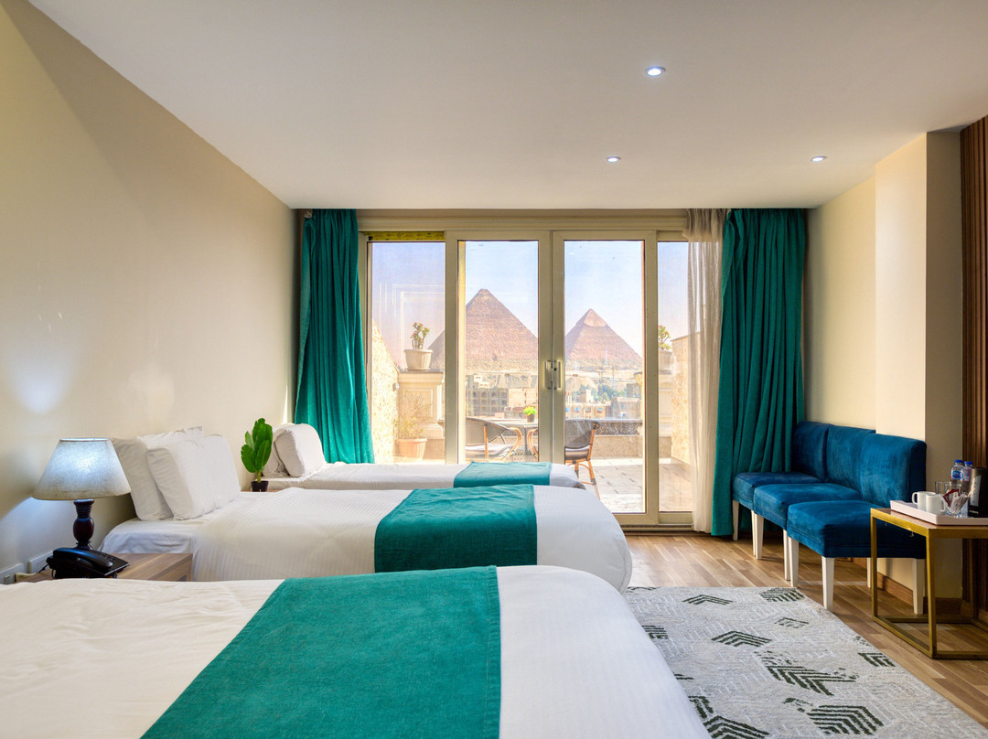 Pyramids Yard Hotel