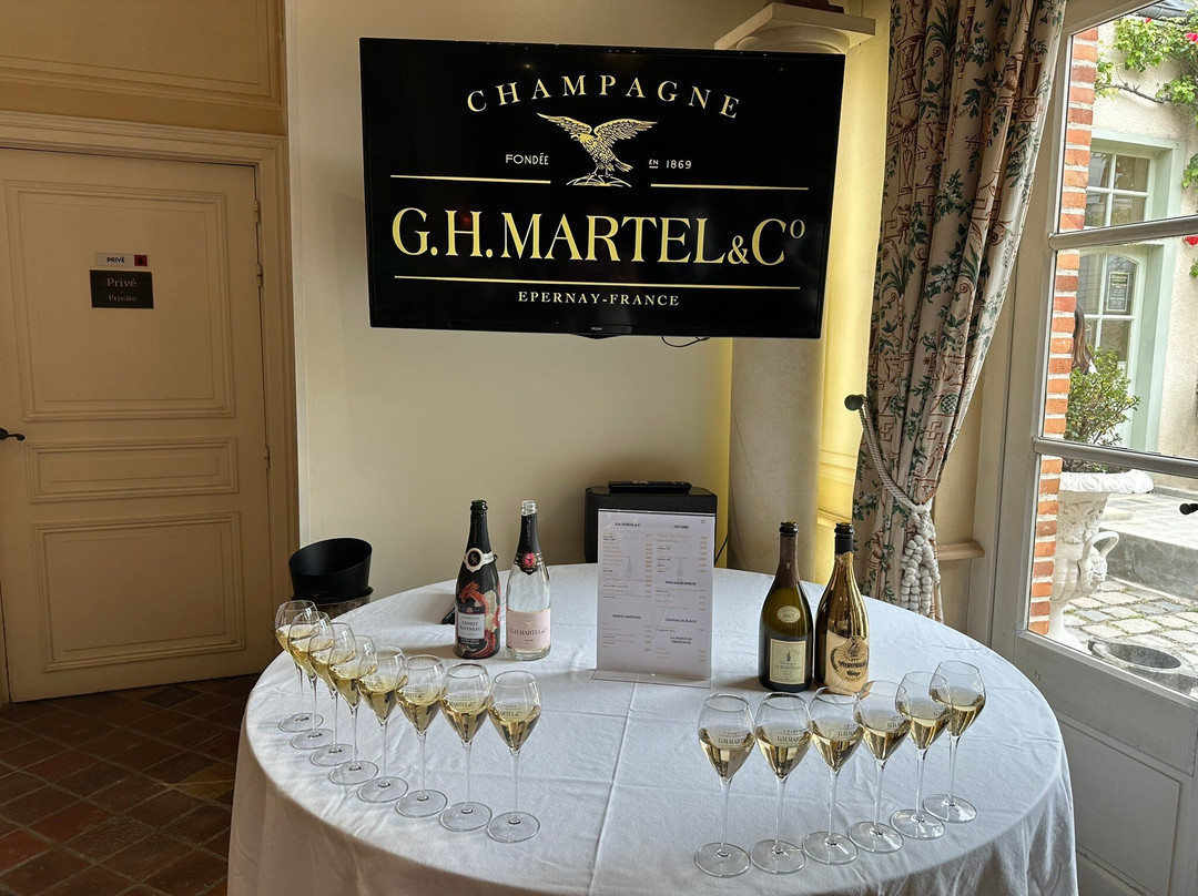 Champagne G.H. Martel & Co-兰斯必去景点