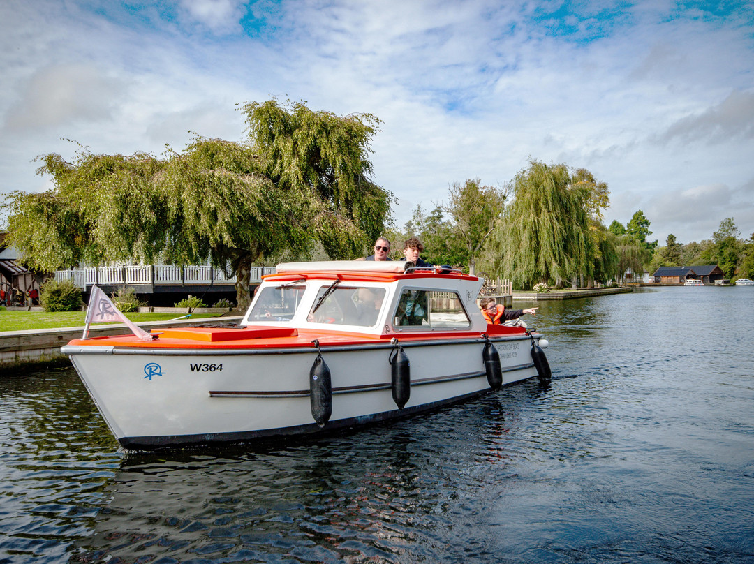 Richardson's Day Boats景点图片