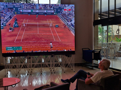 丹恩卡尔顿卡利酒店主图