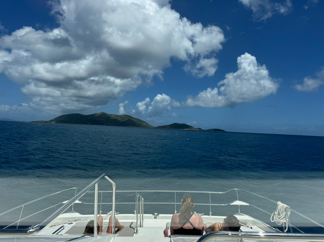 MarineMax Vacations-托土拉必去景点