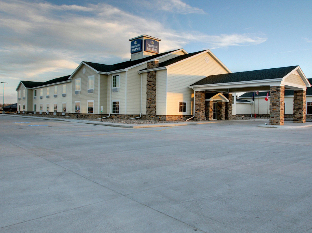 Cozad酒店住宿-Cobblestone Hotel and Suites - Broken Bow