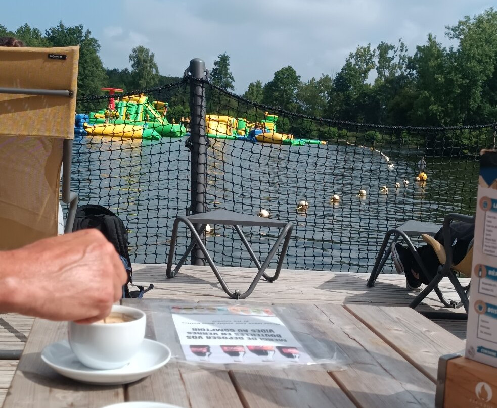 Le Grand Défi-Saint-Julien-des-Landes必去景点