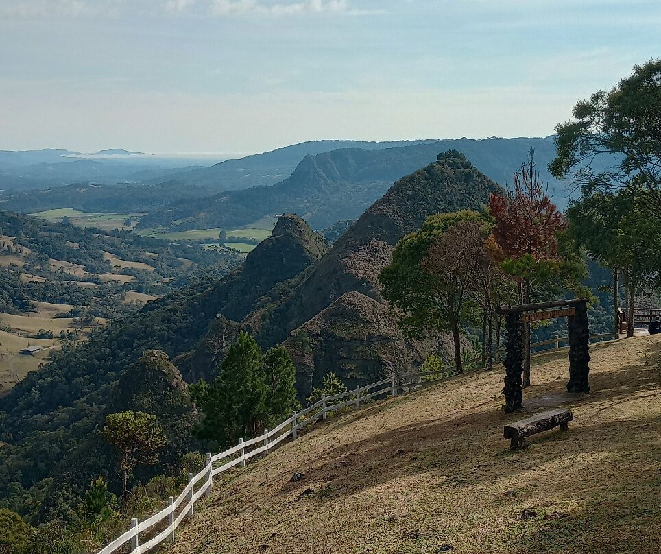 Caverna E Mirante Morro Azul-Urubici必去景点