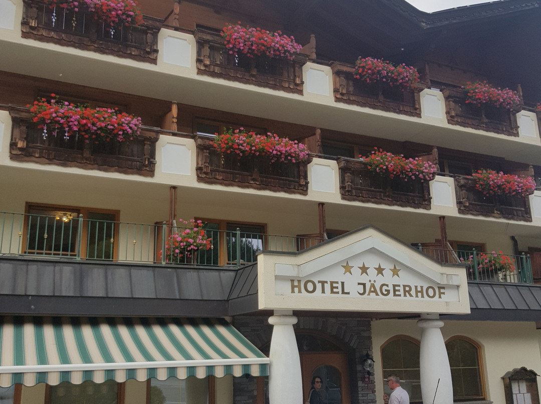 加格霍夫酒店主图