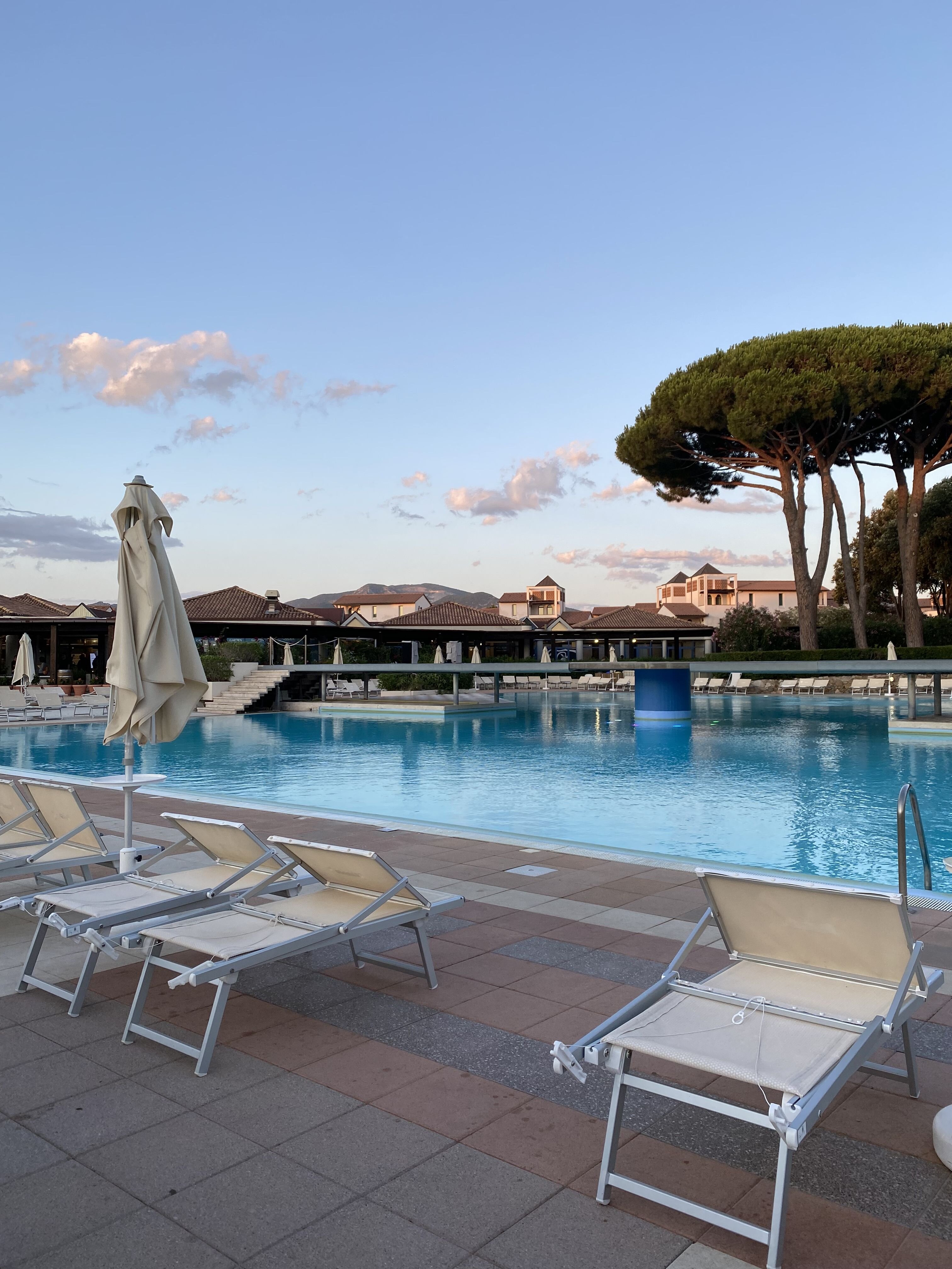 Garden Toscana Resort-泳池