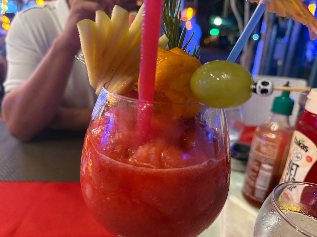 İxir Cafe Restaurant Bar