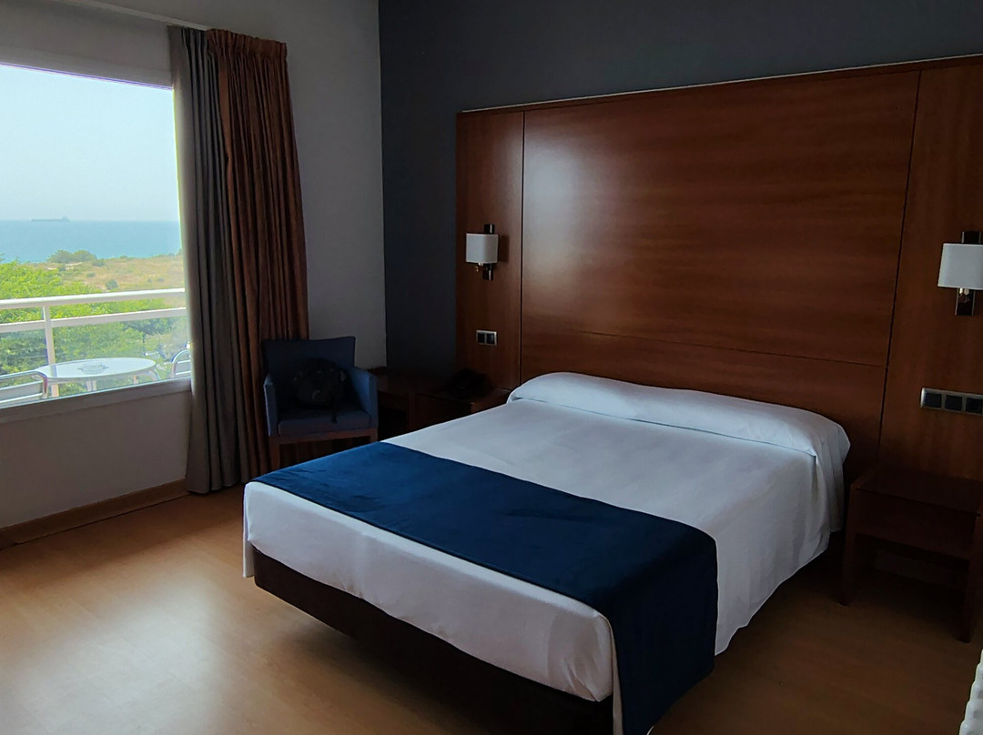 圣霍尔迪酒店主图