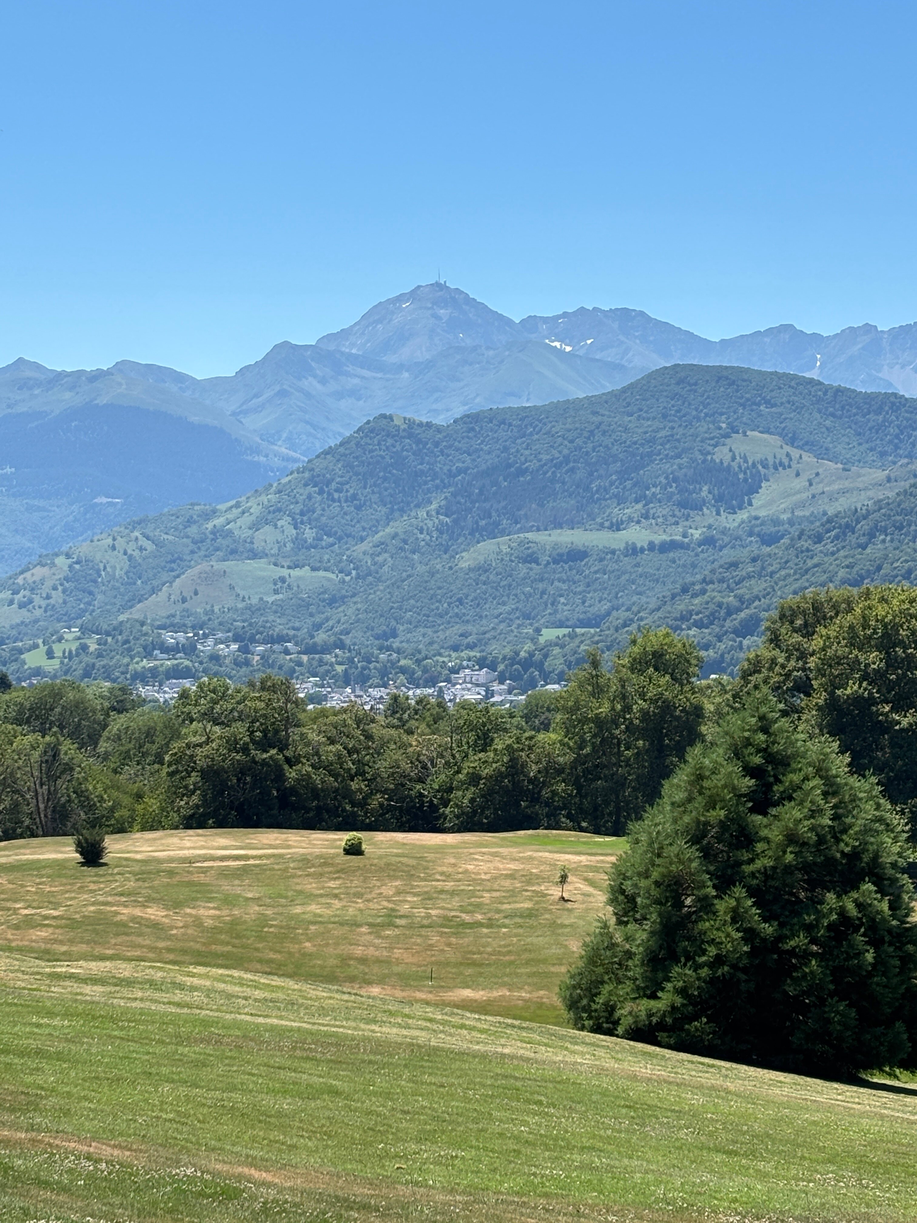 Domaine du Golf Country Club de Bigorre-官方