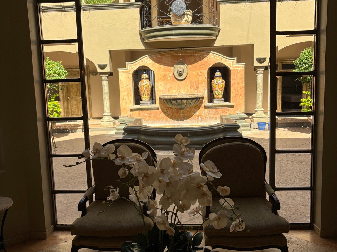 Hotel Hacienda Vieja主图