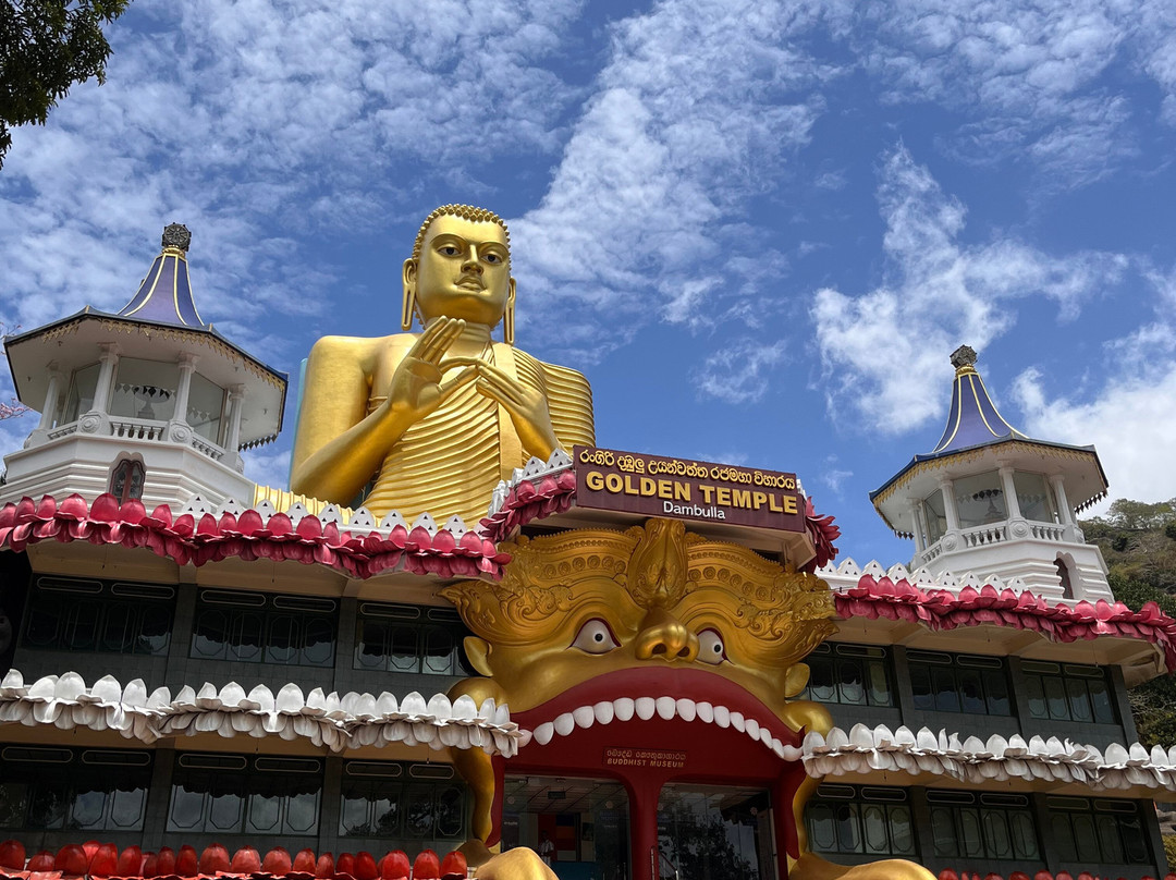 Lalaf Tours-尼甘布必去景点