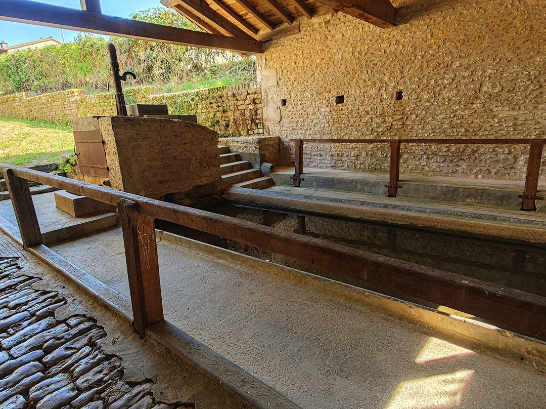 Lavoir Du Bourg De Soudan-Soudan必去景点