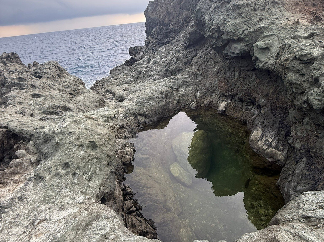 Laghetto delle Ondine-潘泰莱里亚必去景点