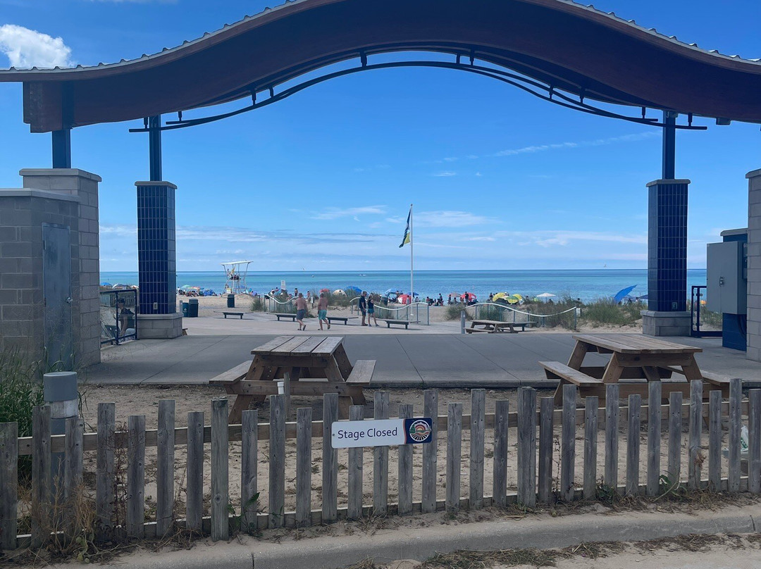 Grand Bend Beach-Grand Bend必去景点