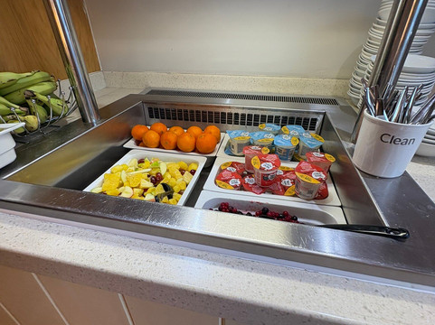 博尔顿西普瑞米尔酒店主图