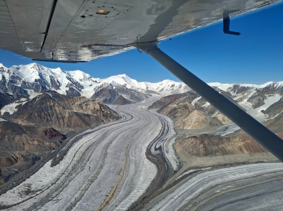 Rocking Star Adventures-Burwash Landing必去景点
