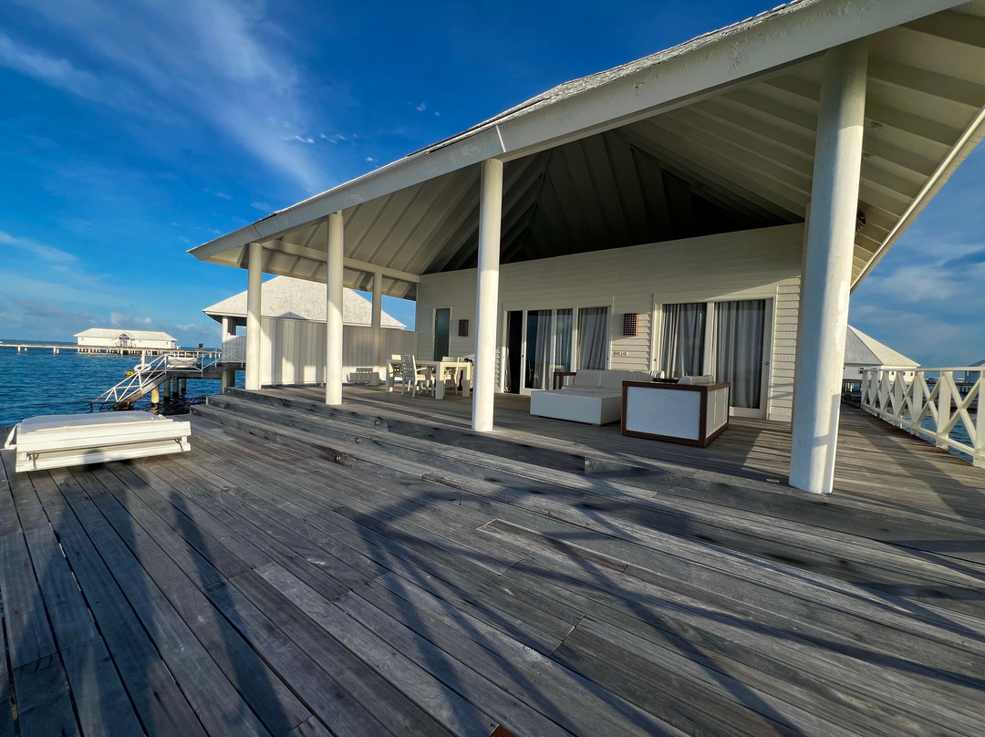 钻石岛泰达富士海滩和水上别墅酒店主图