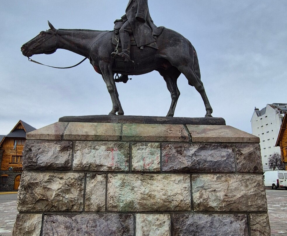 Centro Civico-圣卡洛斯-德巴里洛切必去景点