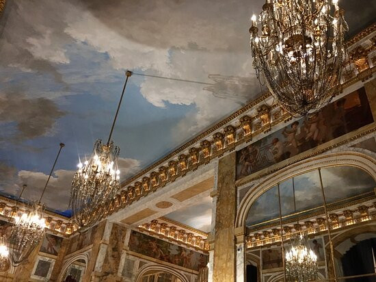 巴黎瑰丽酒店主图