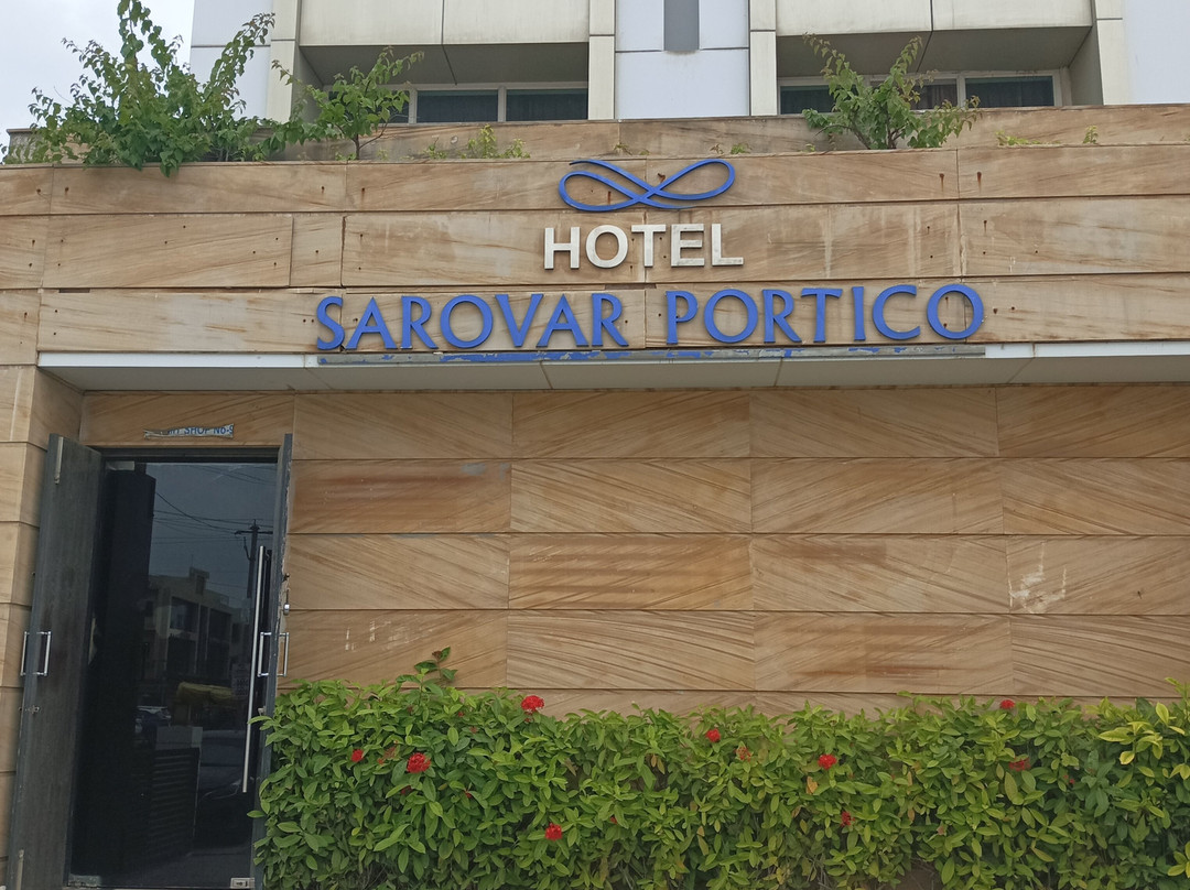 Ambar Sarovar Portico主图