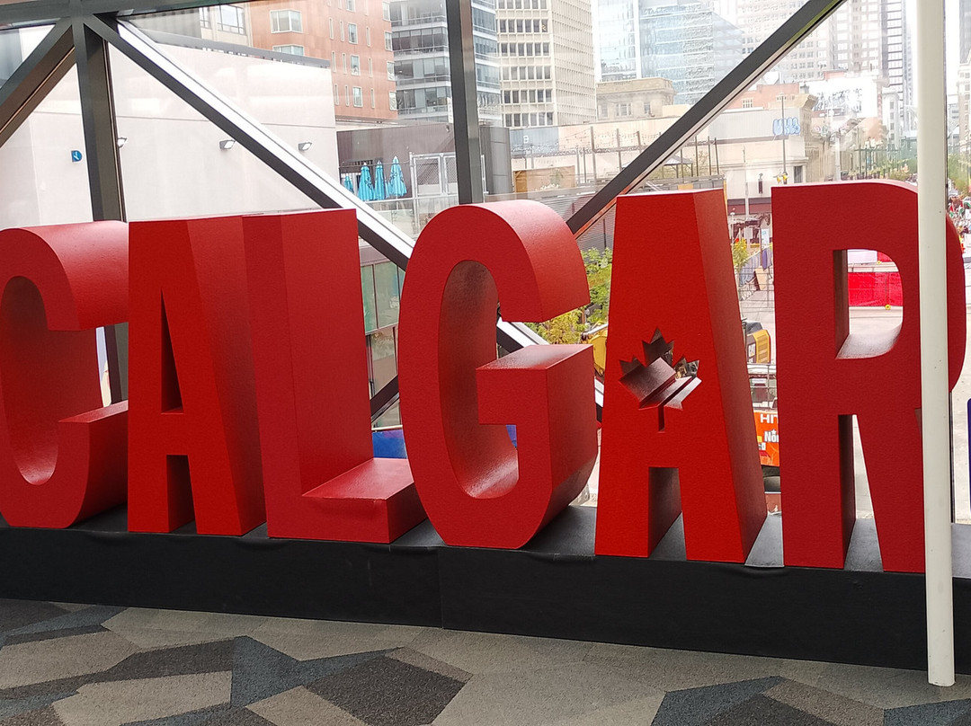 Calgary's +15 Skywalk-卡尔加里必去景点